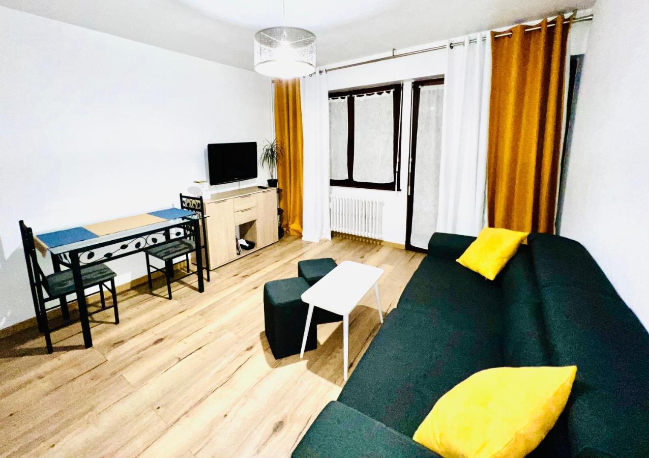 Appartement A 2 Minutes De Geneve - Annemasse 앵빌리 외부 사진